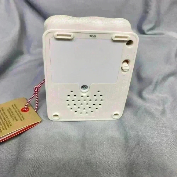 Hallmark 2015 Peanuts Gang Christmas Music and Light Show featuring Linus NWT - Picture 16 of 16